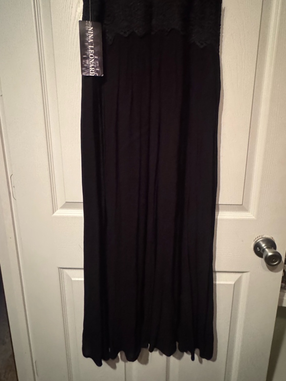 NWT Nina Leonard Sz Medium Black Sleeveless Lace-Waist/Trim V-Neck Maxi Dress - Picture 12 of 13